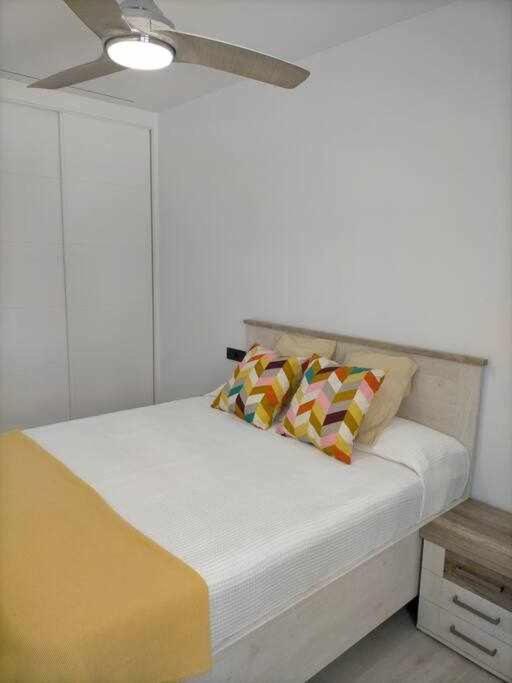 Acogedor Apartamento En La Playa De Кадис Экстерьер фото